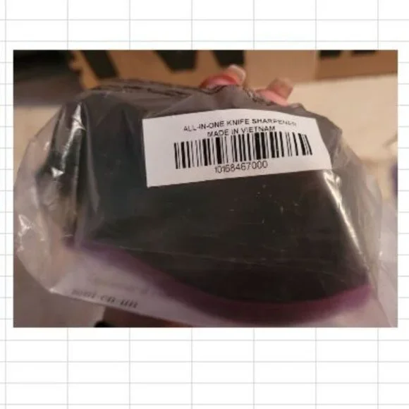 SOLD POSH CANADA - Universal Knife Sharpener - Picture 3 of 3